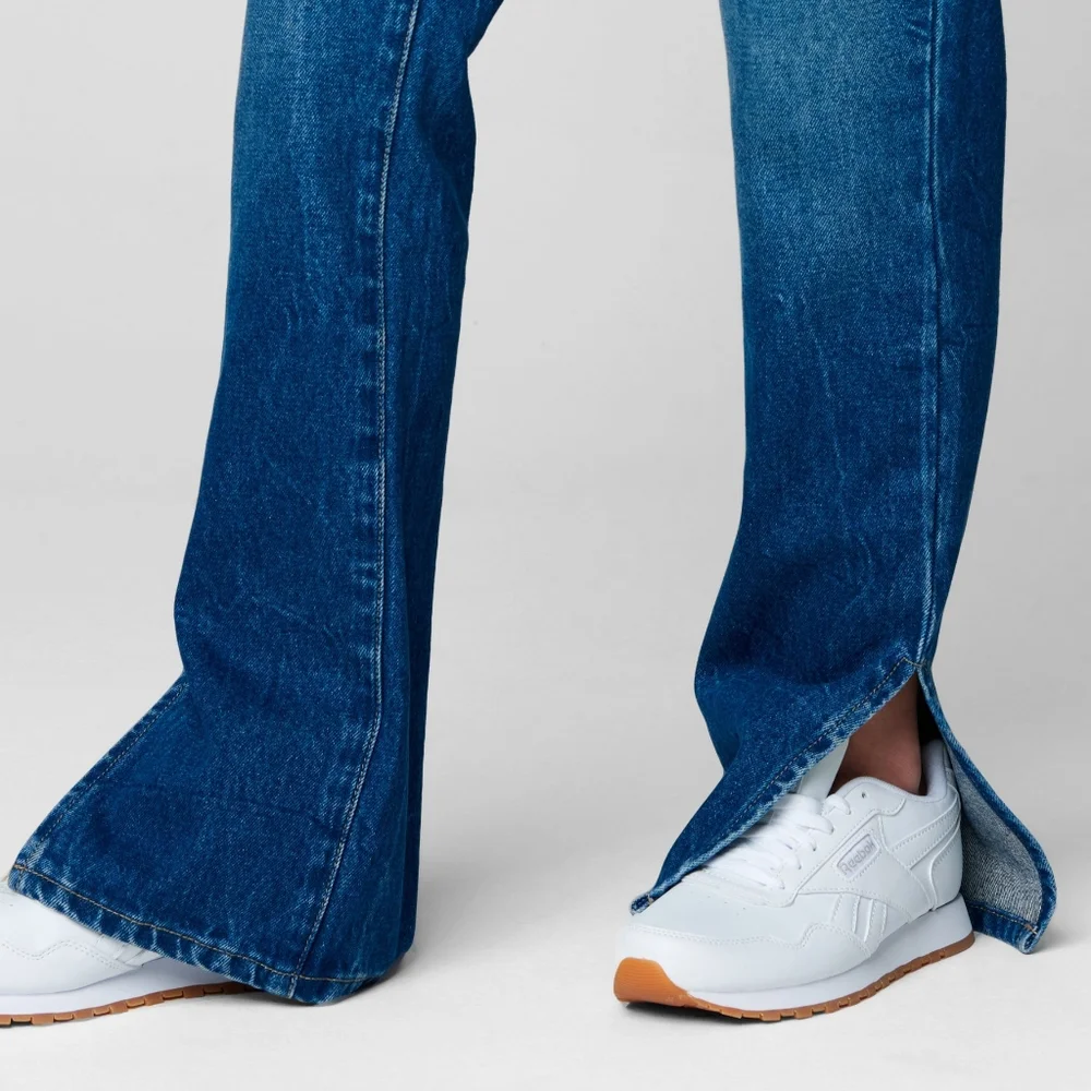 NWT BlankNYC Being Alive Wash Cooper Side Slit Long Slim Straight Leg Jeans 27 - Picture 6 of 11